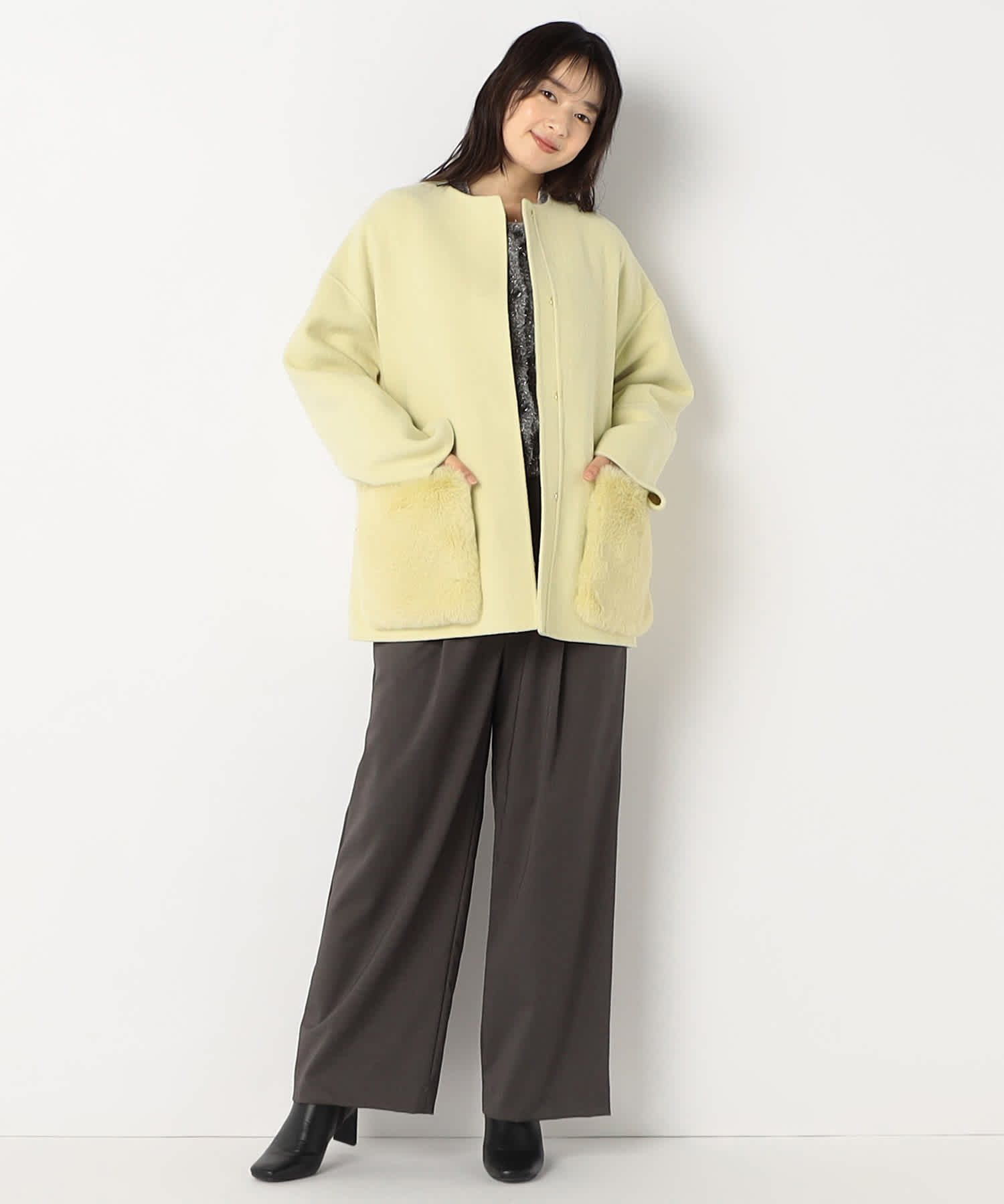 【特別価格20%OFF】ファーシンプルアウター