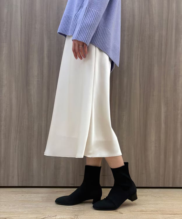 ローヒールブーツ