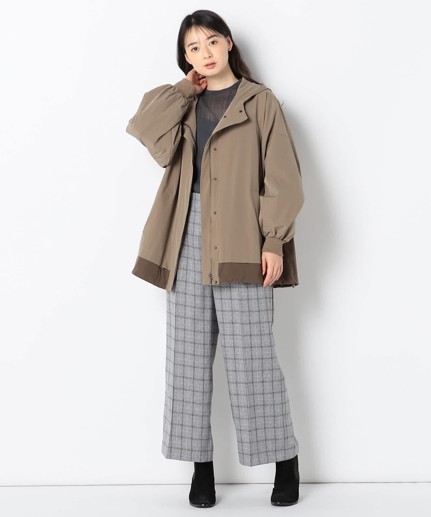 【特別価格20%OFF】シンプルフードアウター