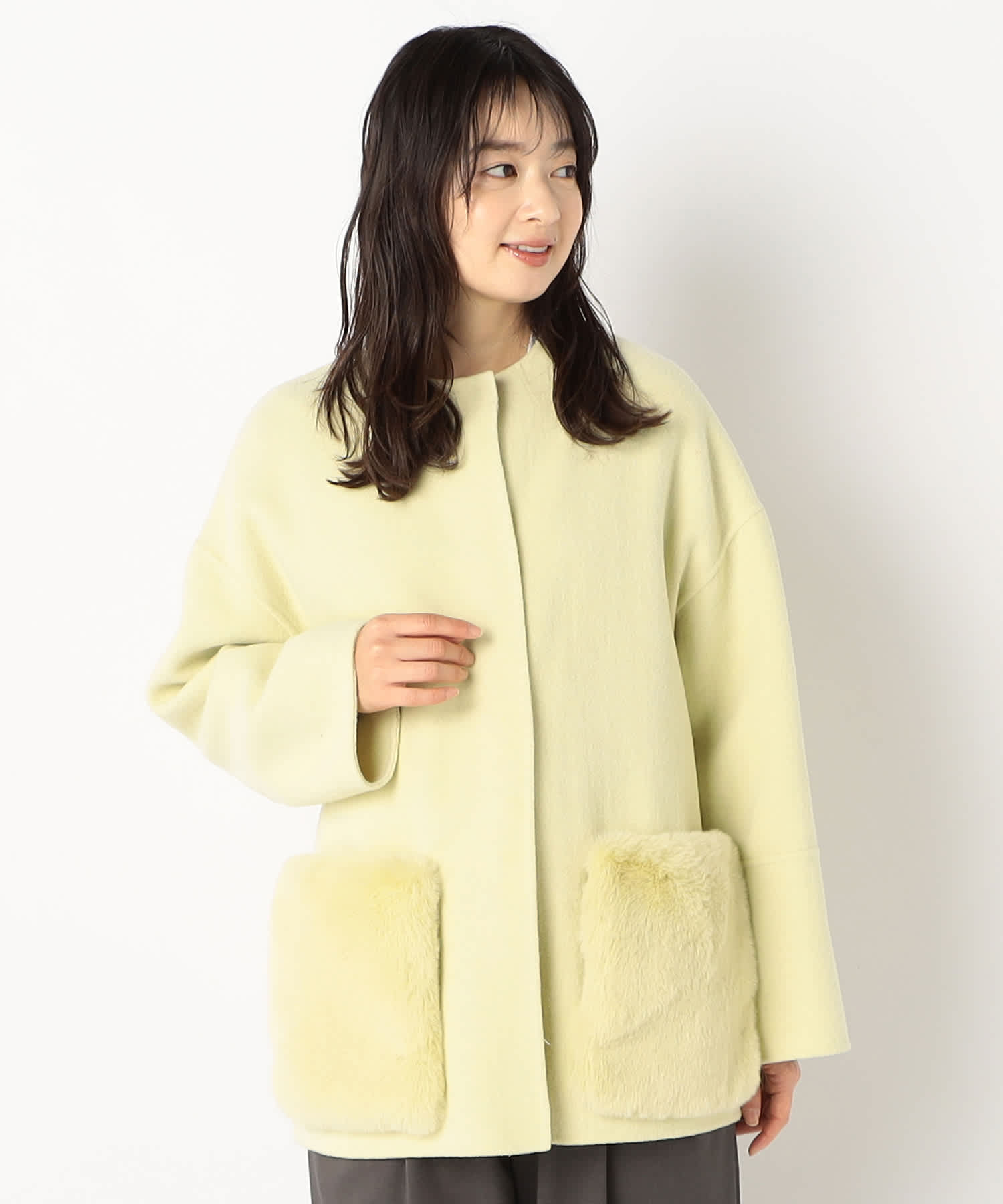【特別価格20%OFF】ファーシンプルアウター