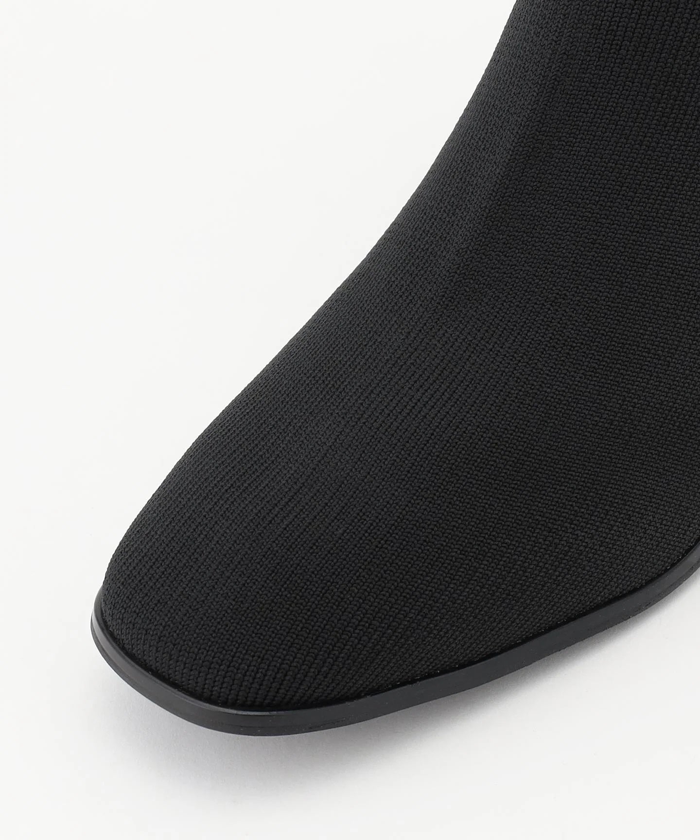 ローヒールブーツ