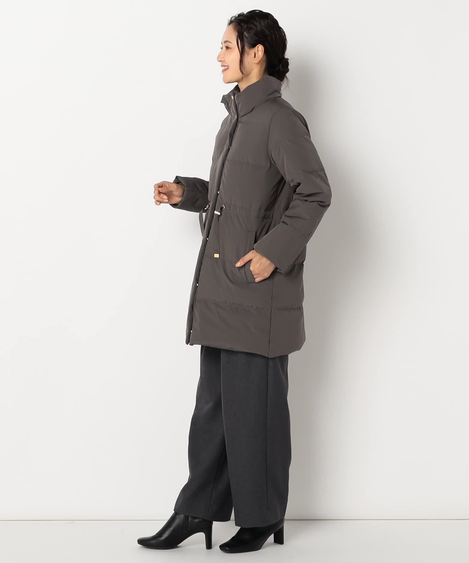 【特別価格20%OFF】軽やかシンプルダウンコート