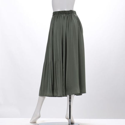 プリーツギャザー切り替えサテンスカート