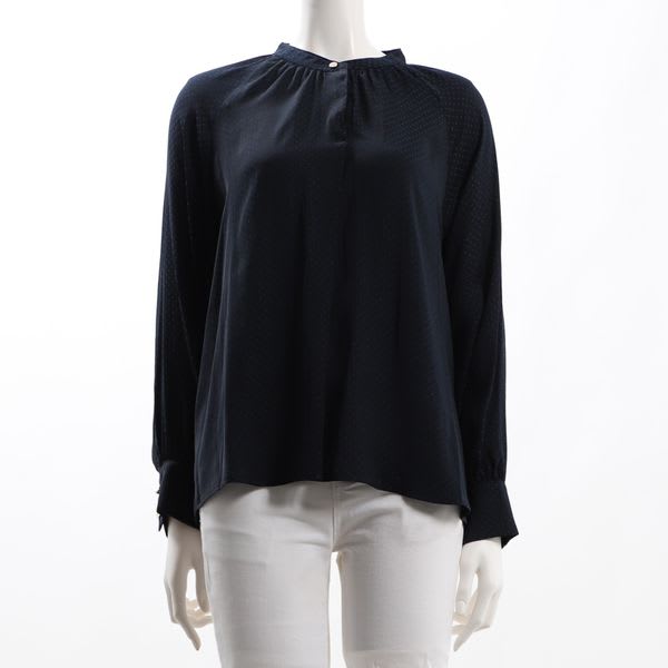 ドット柄バンドカラーブラウス