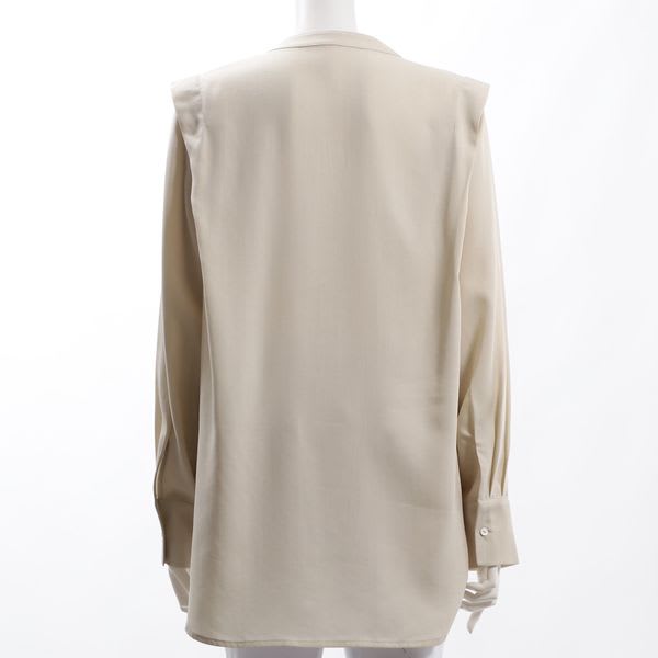 ショルダーデザインブラウス