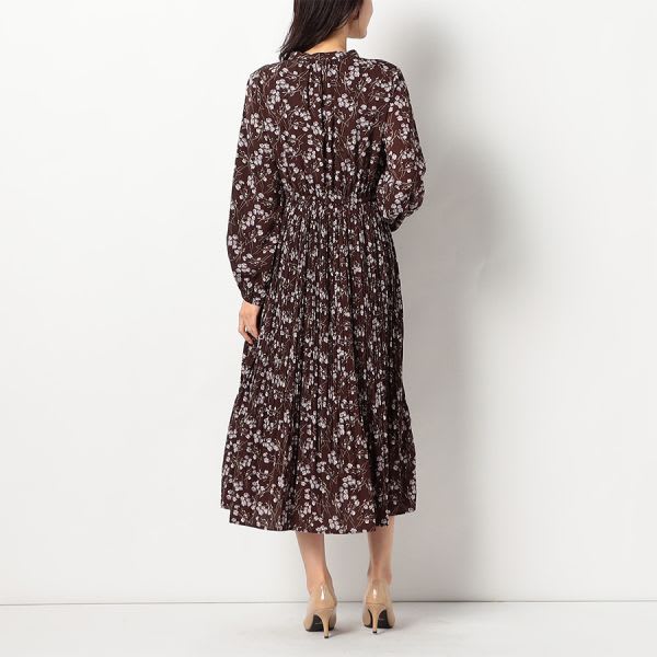 ボウタイプリーツ小花柄ワンピース