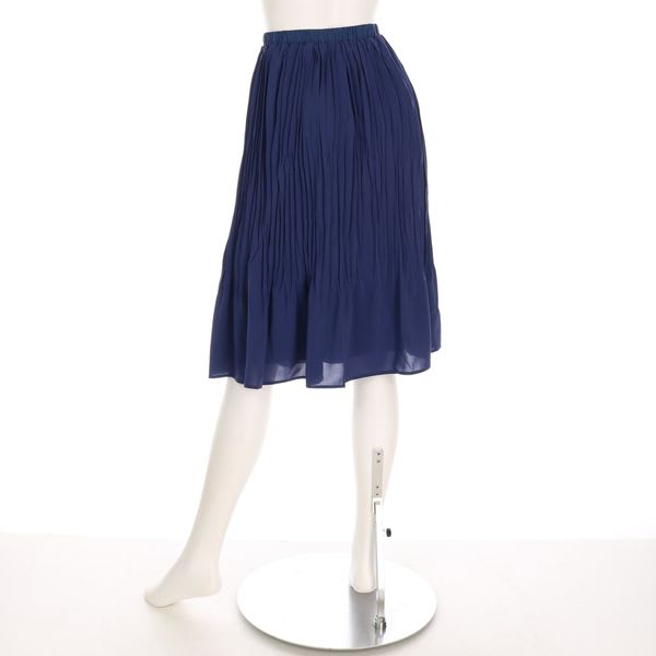 裾消しプリーツスカート