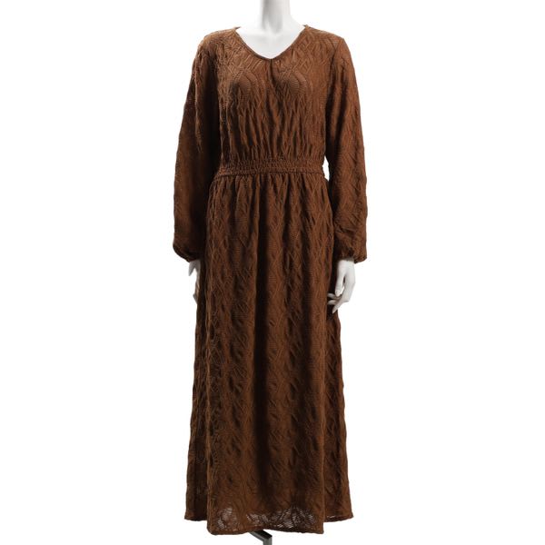 凹凸のある生地感ワンピース