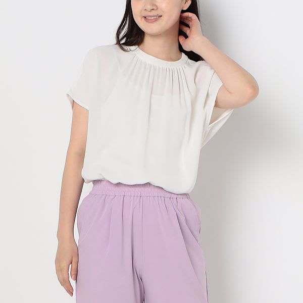 とろみ感ギャザードネックブラウス