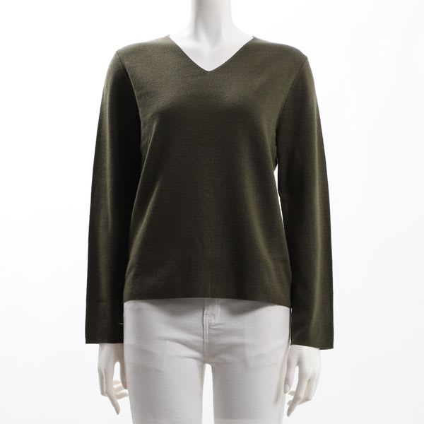 総針Vネックニット