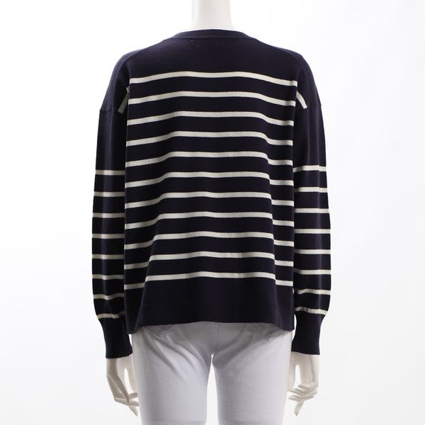 ボーダー柄ニット