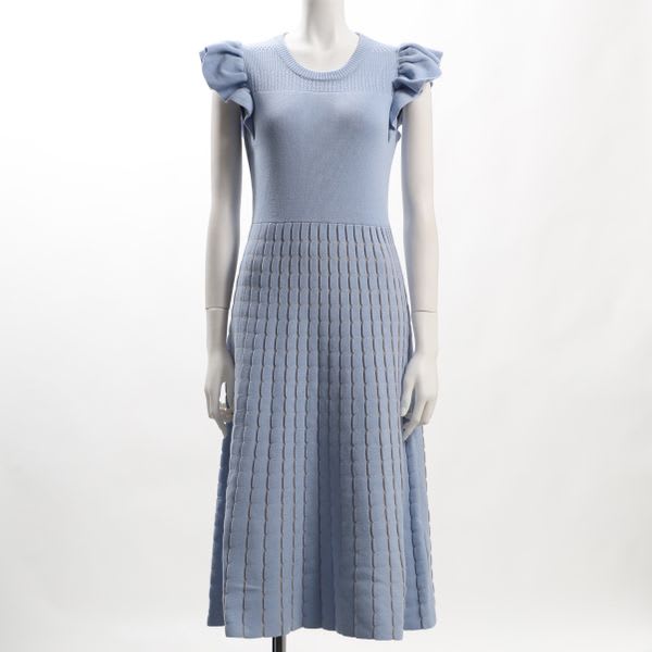 袖フリルニットワンピース