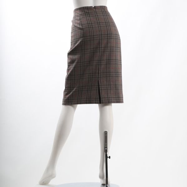 チェック柄タイトスカート