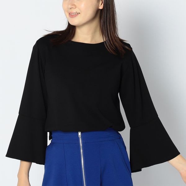 フレアスリーブカットソー