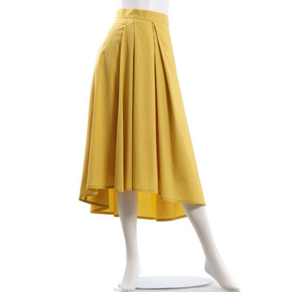 バックテールタックフレアスカート