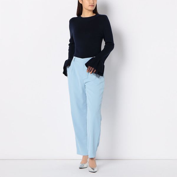 レイヤードデザインフレアスリーブニット