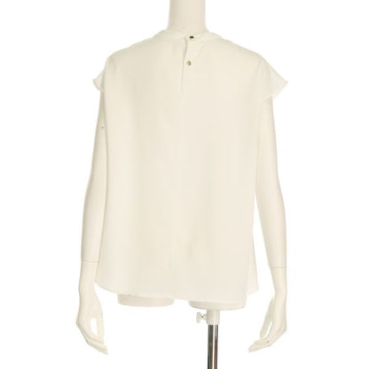 フロントフリルブラウス