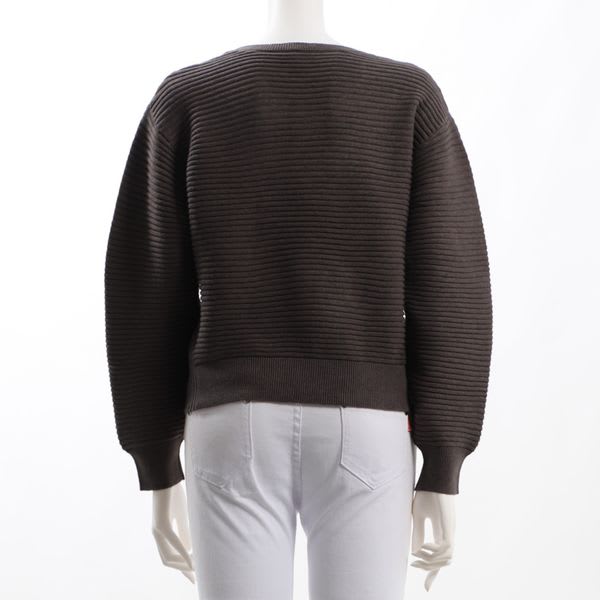 凹凸編みふんわり袖ニット