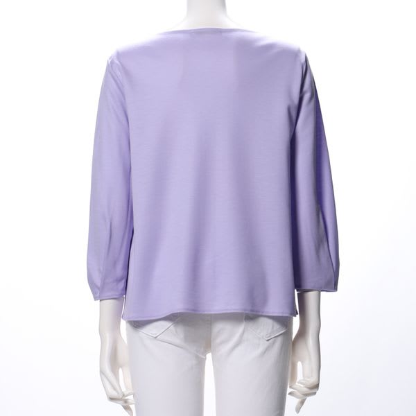 タックデザインVネックカットソー