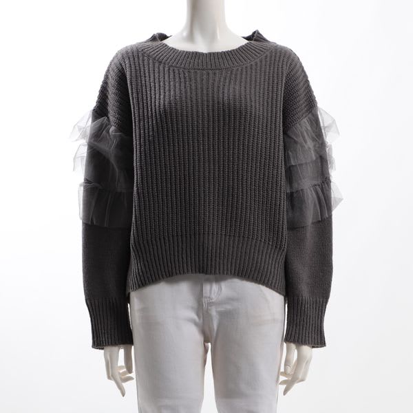 チュール付きラウンドネックニット