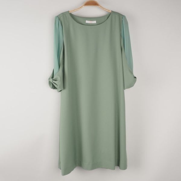 袖切り替えデザインワンピース