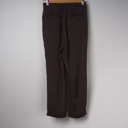 ギャザーウエストストレートパンツ