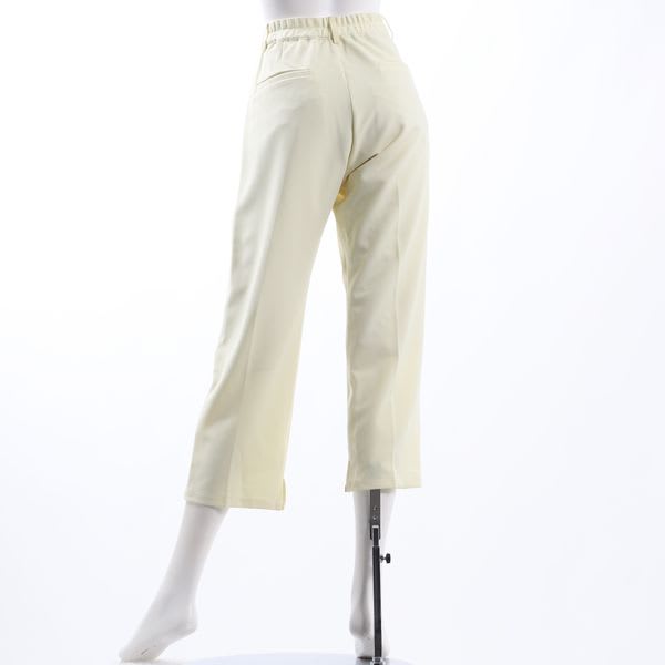 シンプルデザインタックテーパードパンツ