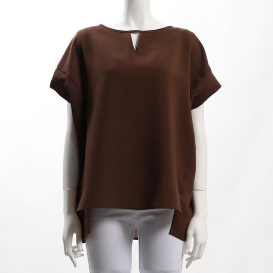 胸元カットデザインブラウス