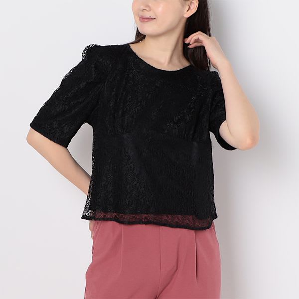 切り替えデザインレースブラウス