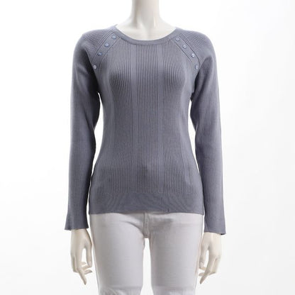 ボタンデザインリブニット