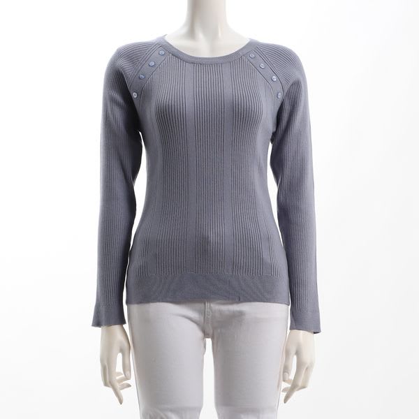 ボタンデザインリブニット