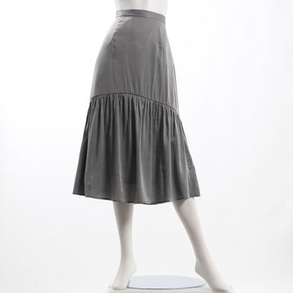 切り替えデザインスカート