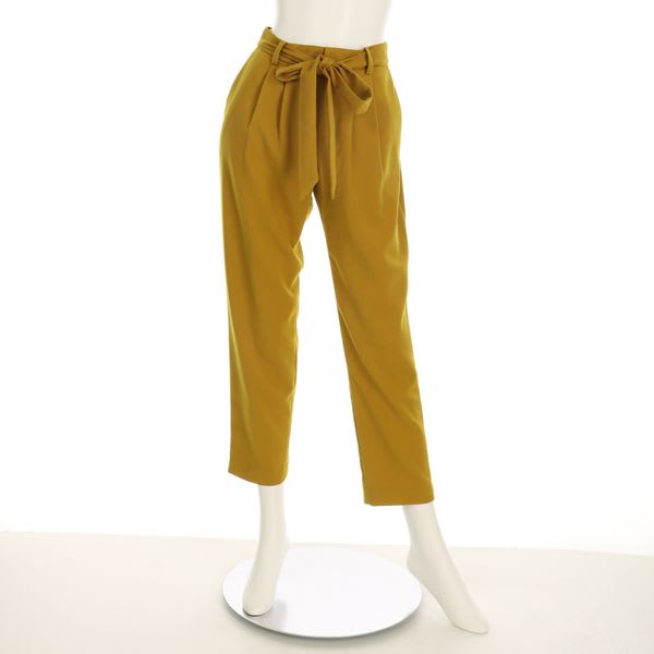 ウエストリボン付きテーパードパンツ