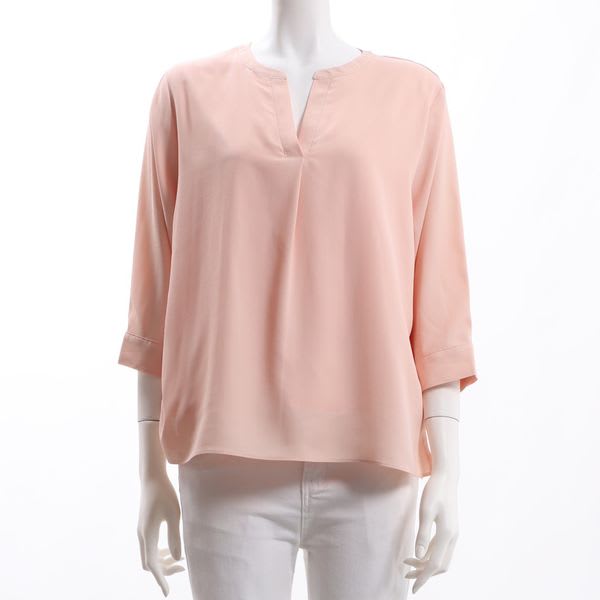 サイドスリットオープンフロントネックブラウス