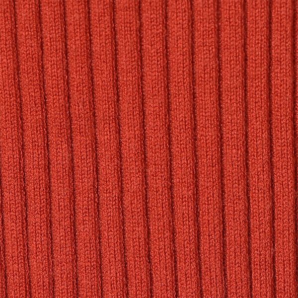 シンプルリブニット