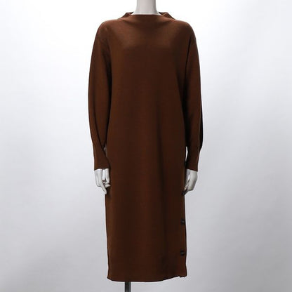 裾ボタン長袖ニットワンピース