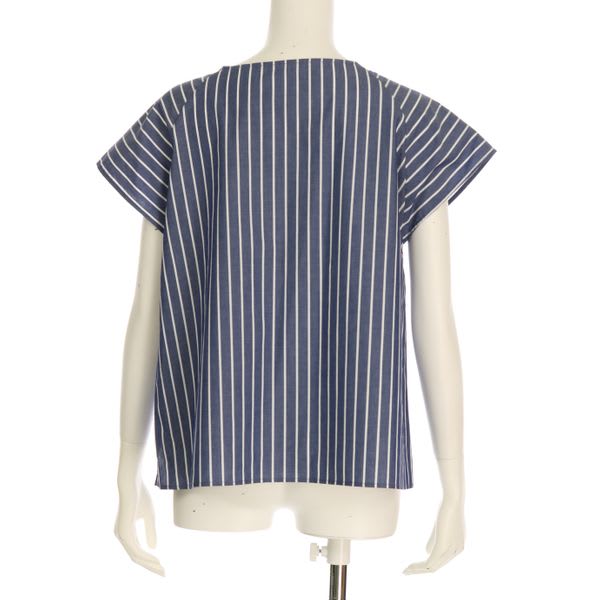 ストライプ柄コットンブラウス