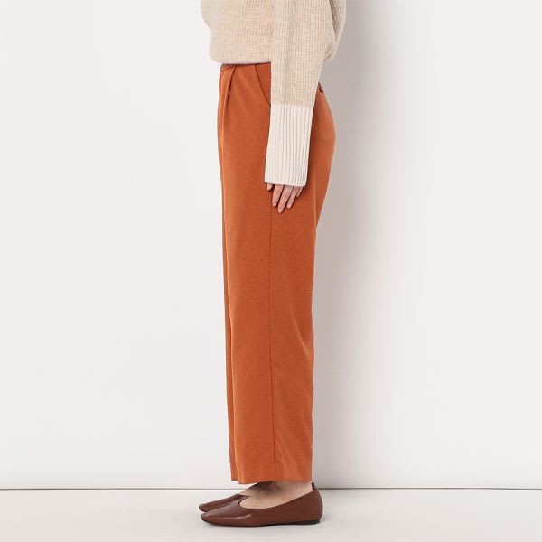 タックワイドパンツ