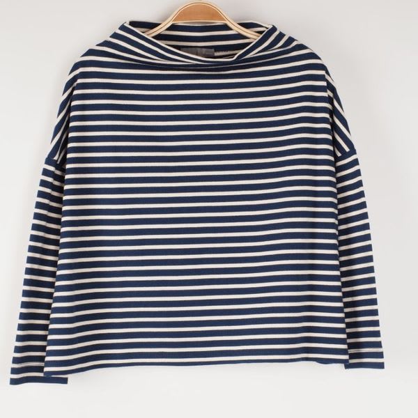 ボトルネックカットソー