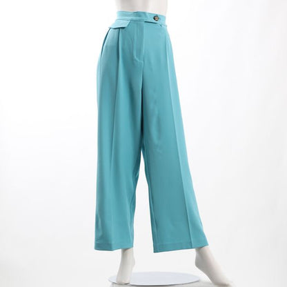 タック入りワイドパンツ