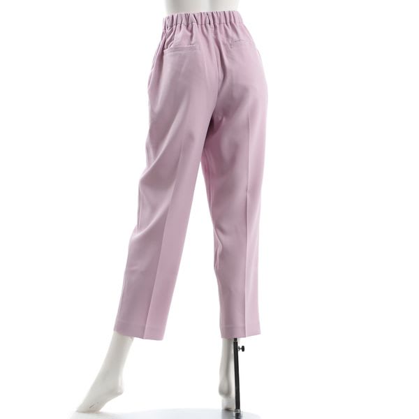 タックテーパードパンツ