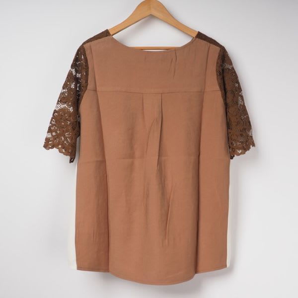 レース切り替えブラウス