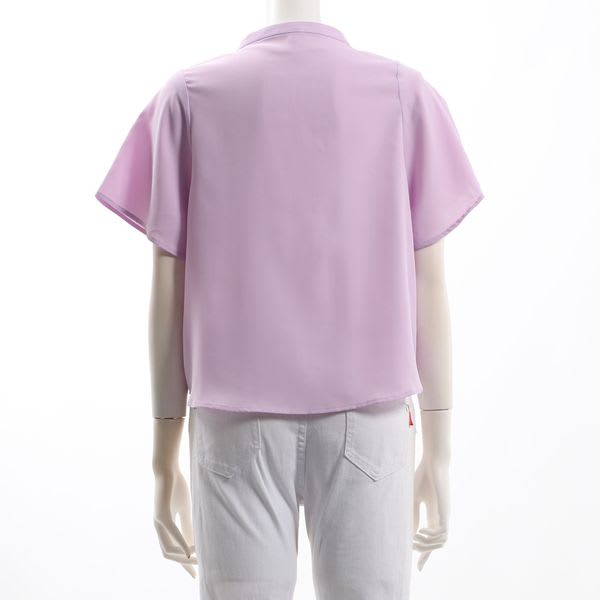 パールボタンフレアスリーブブラウス