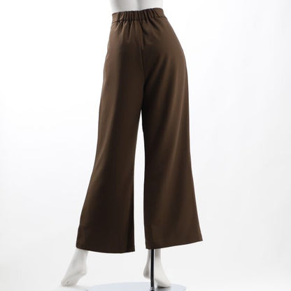 シンプルデザインフレアパンツ