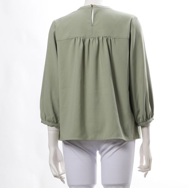 ギャザードネックブラウス