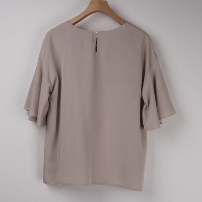 フリルスリーブブラウス