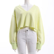 短め丈Vネックカットソー