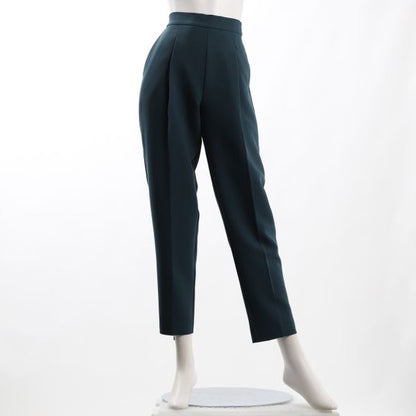 バックベルトデザインタック入りテーパードパンツ