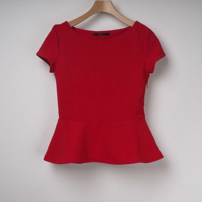 ボートネックペプラムブラウス