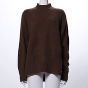 バックテールデザインハイネックニット